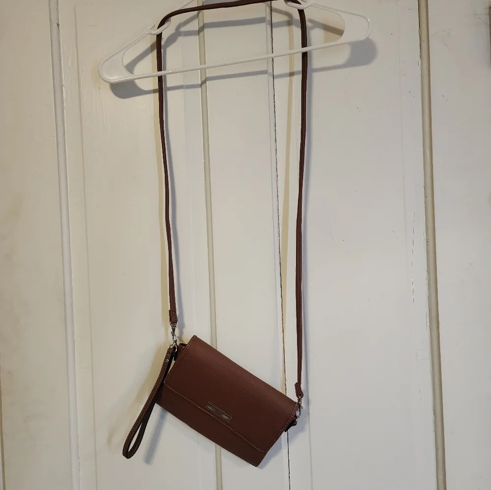 Two purses one strap - Picture 2 of 7